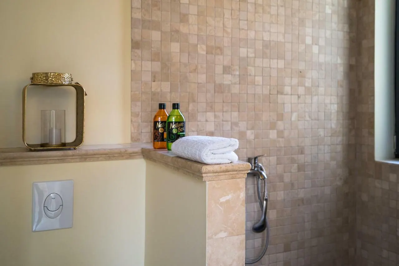 W29 - Cozy Deluxe Studio Bucureşti